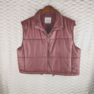 Thread & Supply Burgundy Crop Puffer Vest Size Large